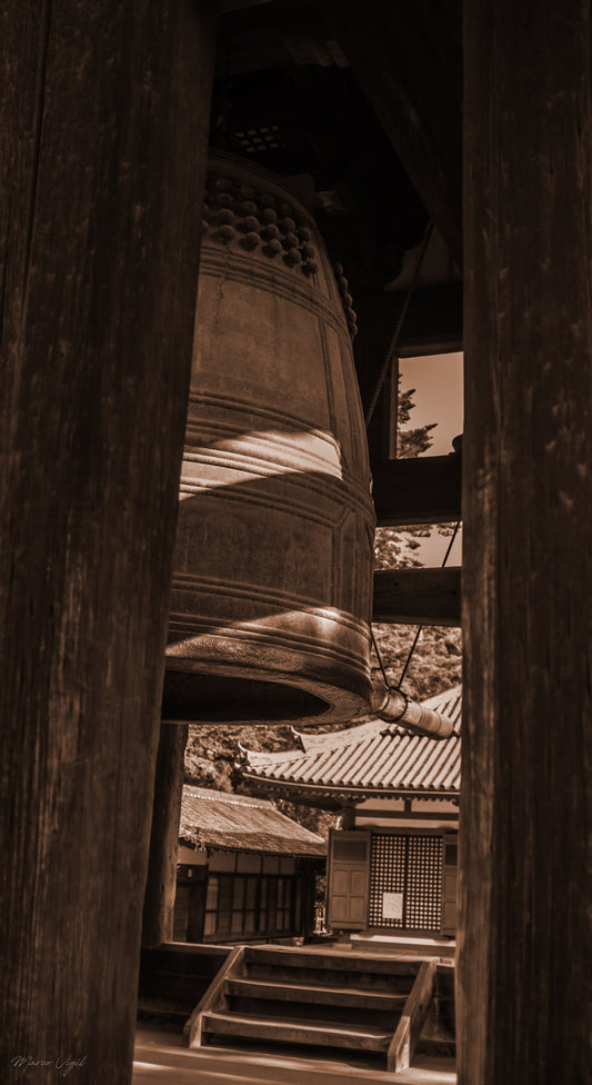 Campana Japonesa - Fotoplaneta